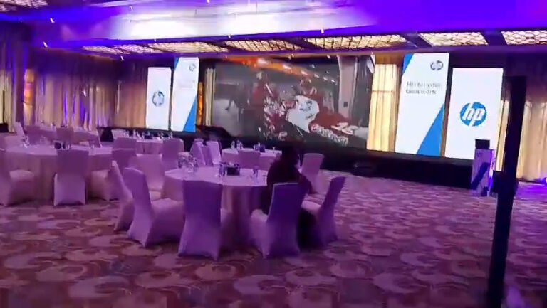 HP for Your Best Work — Cairo – Large-format presentation displays, vertical branded screens, product demonstration displays, conference presentation support by Hyper Sonic Egypt