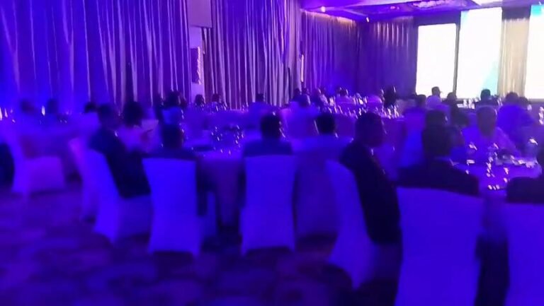 HP for Your Best Work — Cairo – Large-format presentation displays, vertical branded screens, product demonstration displays, conference presentation support by Hyper Sonic Egypt